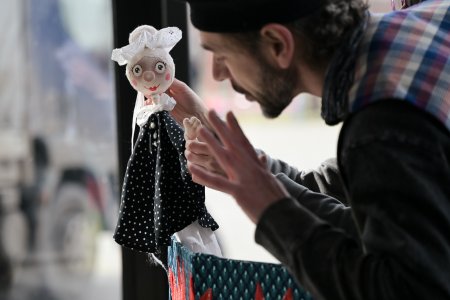 Закарпатські лялькарі активно включилися у волонтерський рух
